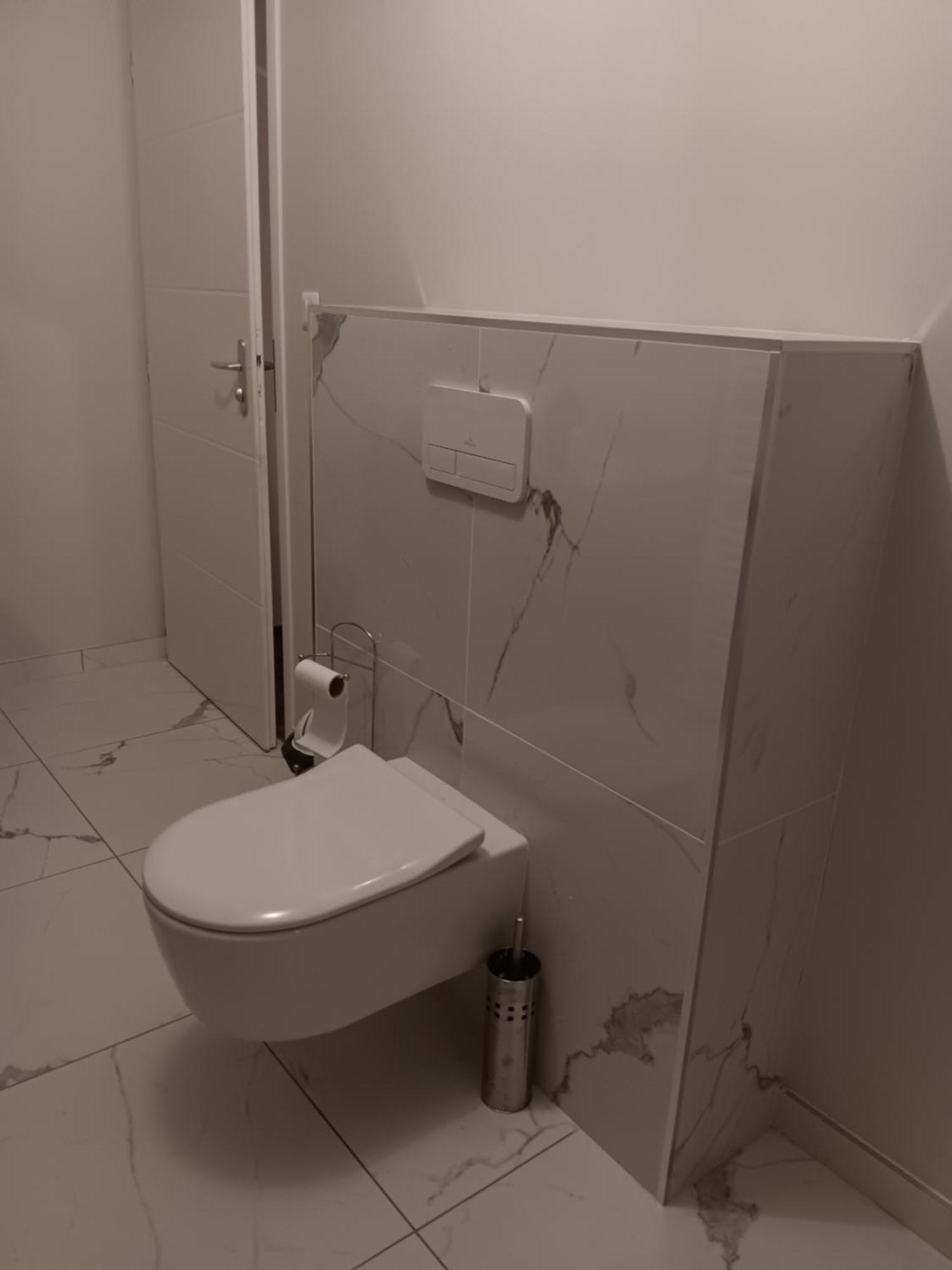 Chambre Privee Dans Une Maison Familiale Charmes  Екстер'єр фото